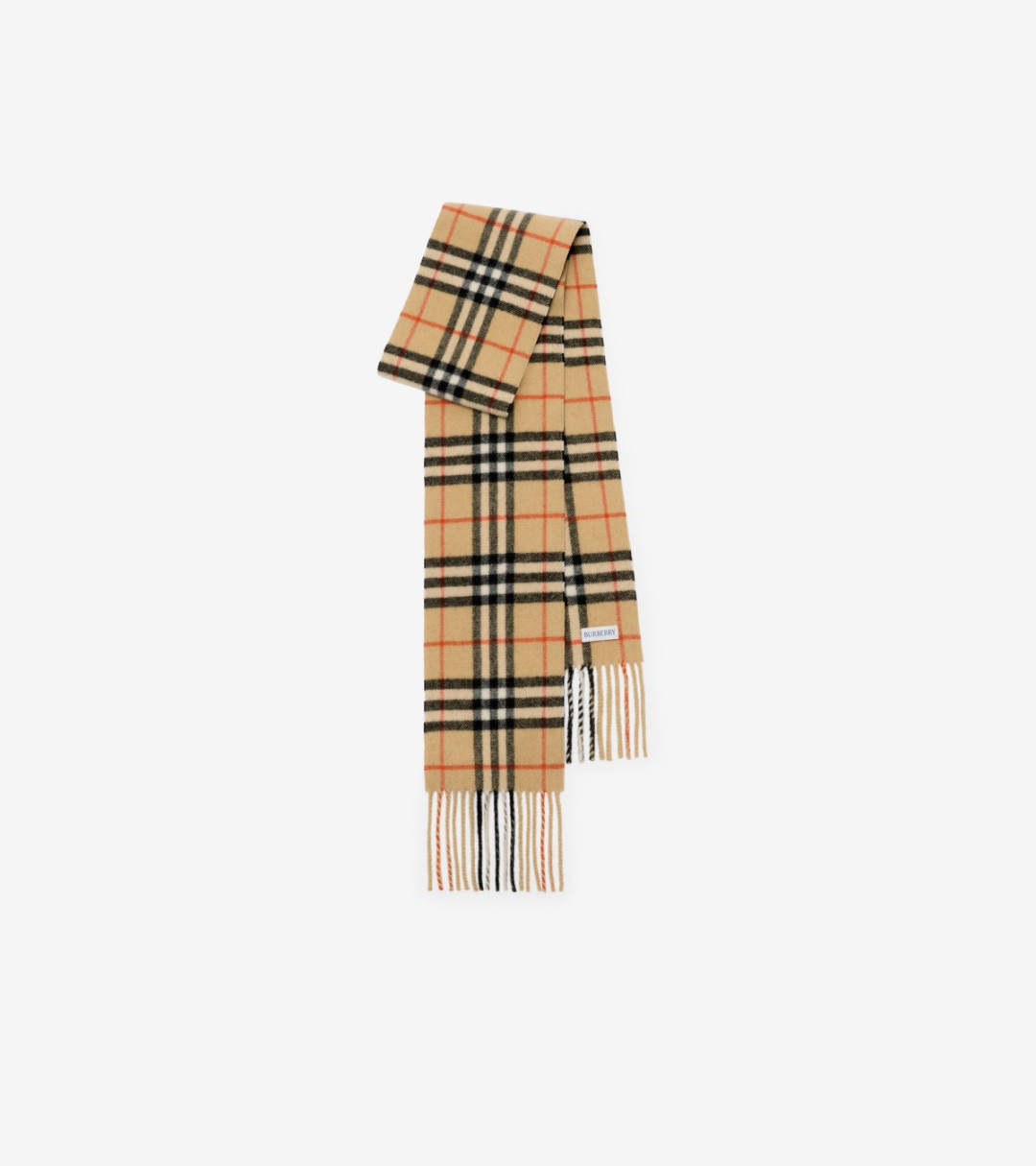 Burberry 170 岁：风衣进了博物馆，五折挂进了奥莱
