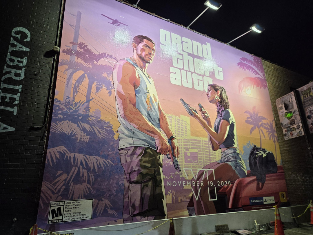 GTA6开玩倒计时,主机先涨疯了:PS5Pro溢价150%,买还是等?