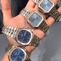 被骂"福寿螺"的溢价24万，喊"谷底"的钢王遍地：Q4蹲百达翡丽运动表的，付钱前先把价梯、话术、退路这三本账对完