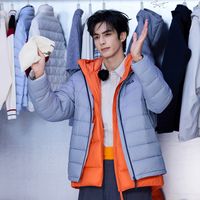 羽绒活动与4.8折低价同天上热搜 | 斐乐10.27日报