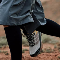 年轻人的第一套轻户外装备选什么品牌?看adidas山川里户外生活