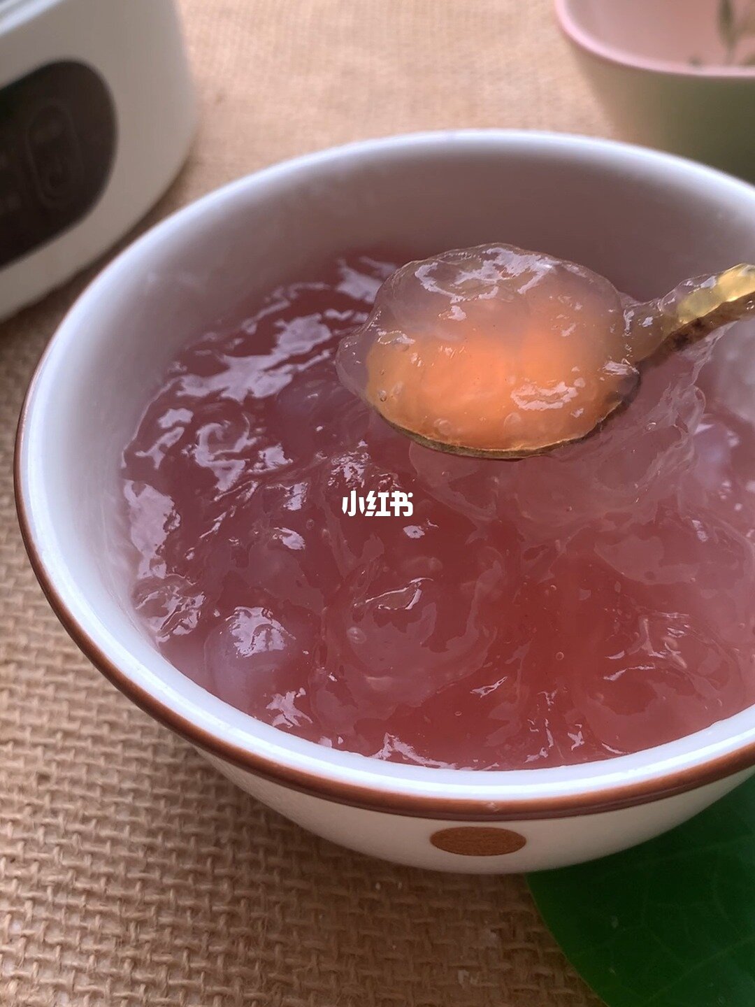 第一口新藕粉刚上架：那条67万浏览的“藕粉为什么都是假的”——双11囤货前，把出粉率和执行标准号这两笔账算完