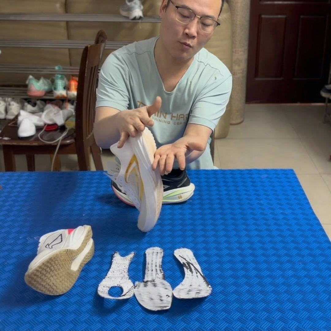 半个月8条