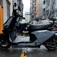 电摩没取代油摩？续航、动力、电池三笔账，摊开算算