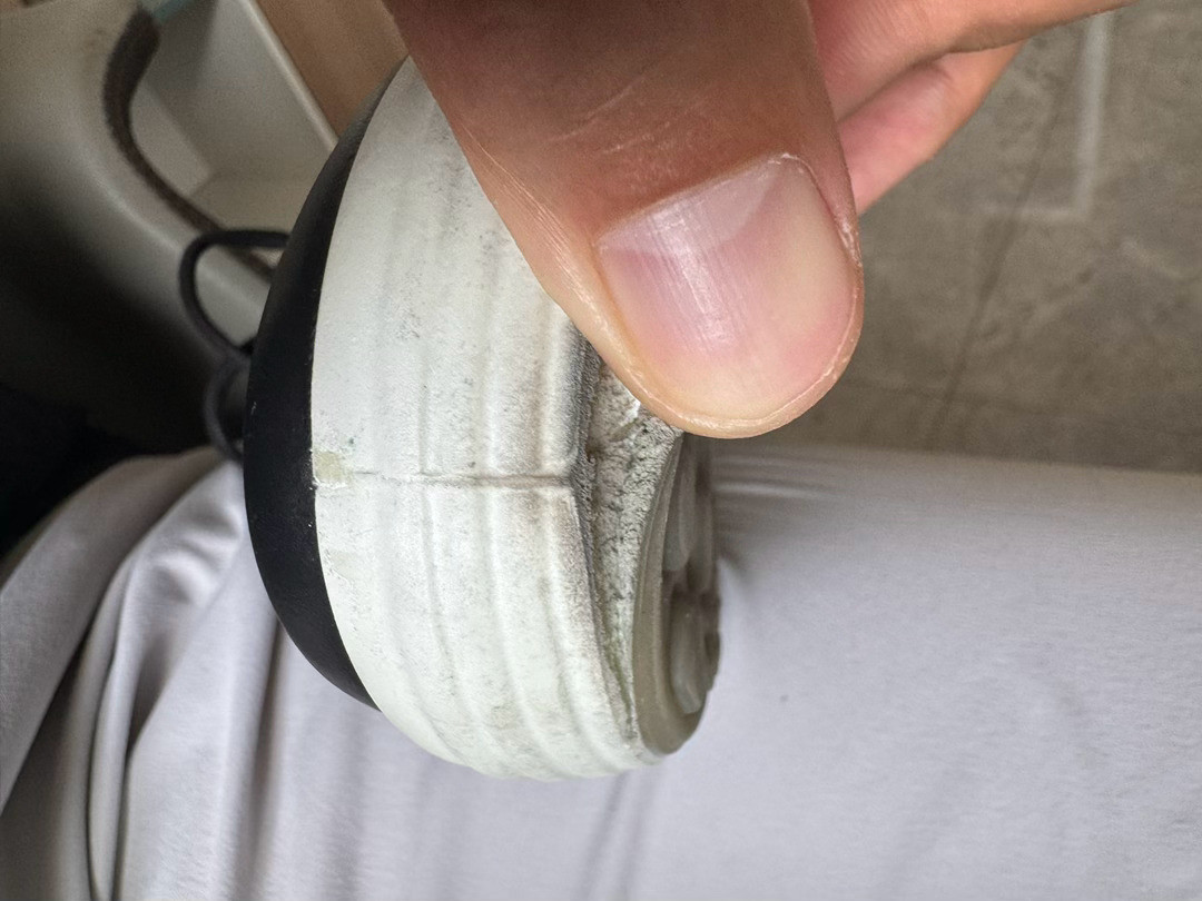 ECCO到货第一周就是维权窗口:对完26条帖子——“可降解”话术不在规则里,三包时钟从你开票那天就开始走