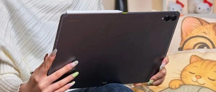 三星Galaxy Tab S12 Ultra评测：大屏、AI与S Pen，旗舰平板的生产力答卷