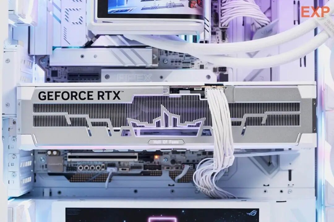 影驰RTX 5080 HOF Extreme评测：在外观和性能上都带来华丽一击