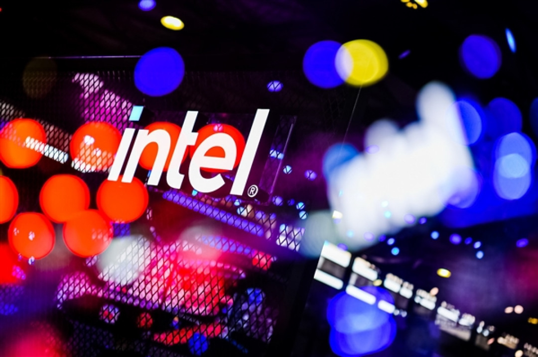Intel陈立武与AMD苏妈密谋新合作！