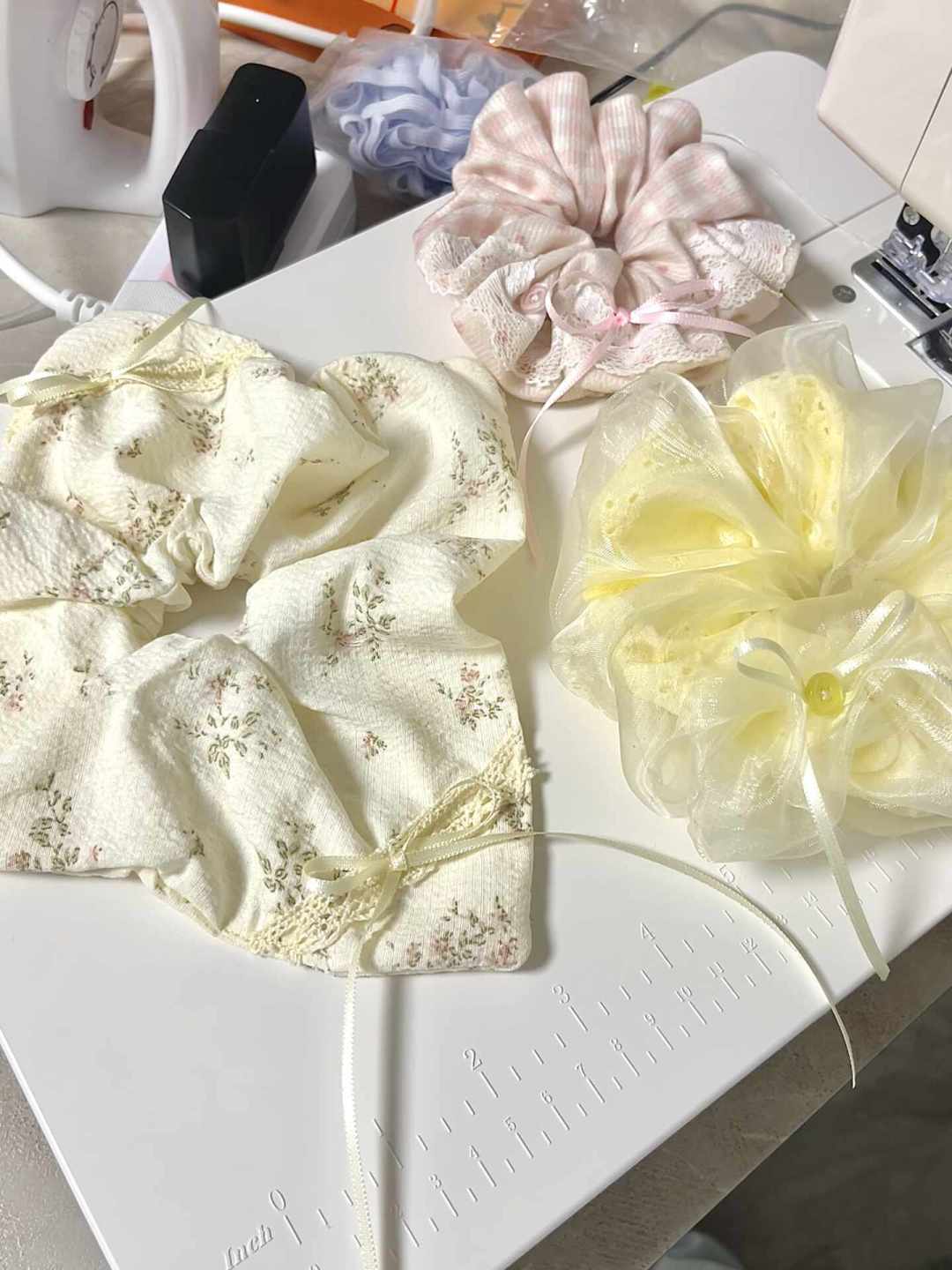 双11新机到家先别急着添第二台：我把全网原厂压脚、没敢动的线迹盘和“压脚抬还是放”的争论，摆成一张30天清单