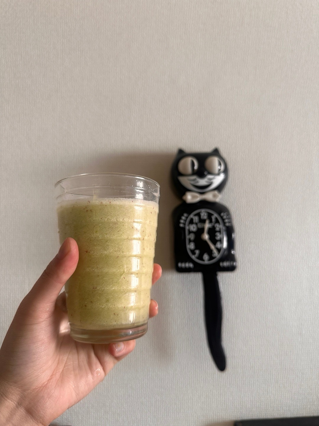 直播间和仓储会员店里的