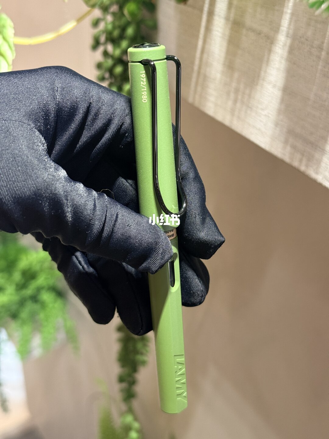 快3000的钢尖、几十块的烟花限定:双11前这轮