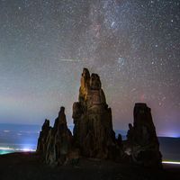 看到土星环还来得及，小白买天文望远镜前的4个坑得先知道