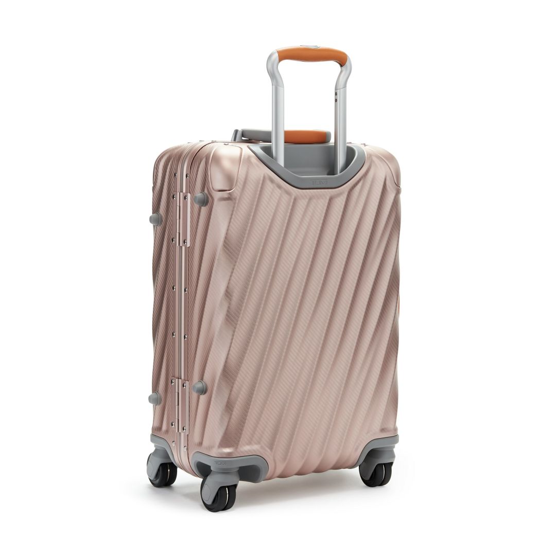 同样九千块:TUMI铝箱还是RIMOWA?双11尾款前,把