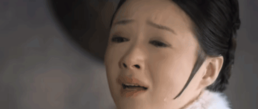 “反派”蒋欣，告别“华妃”又火了