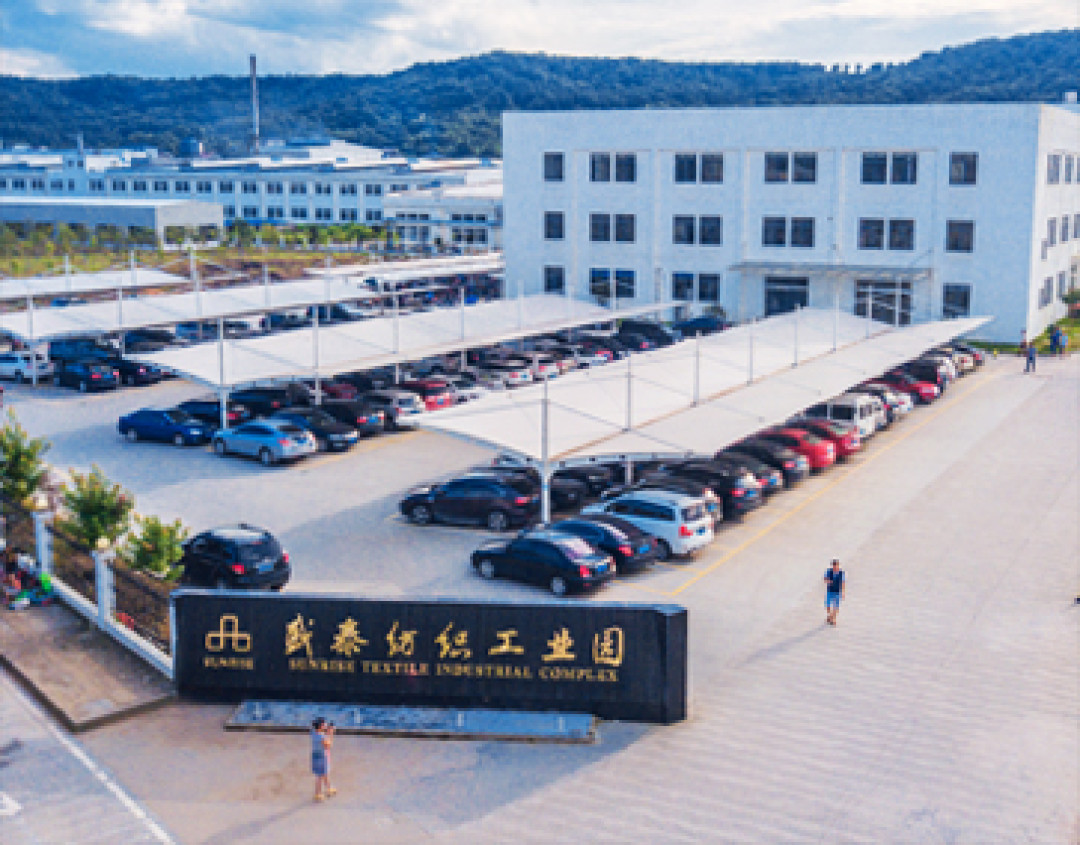 专柜1280、网店100多:你以为的差价,可能是两台