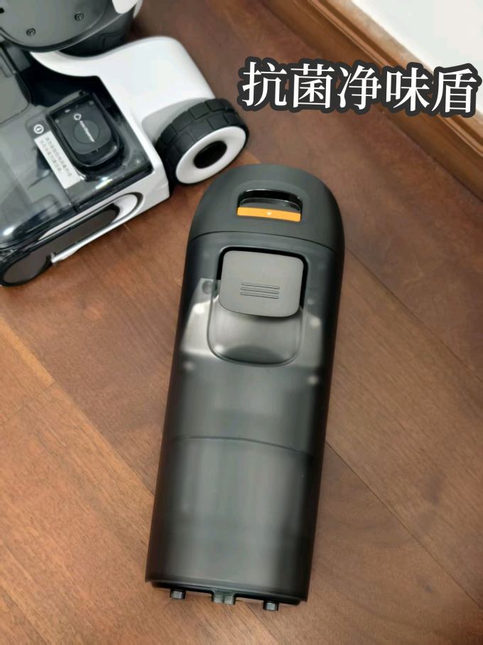 无线洗地机