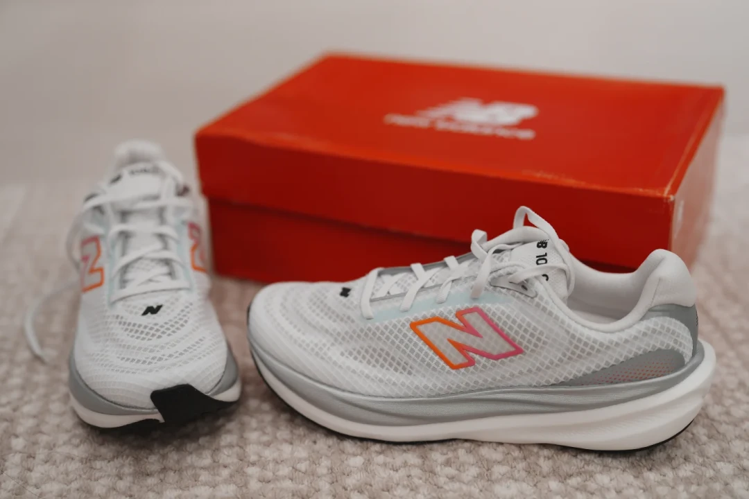穿了十几年的Fresh Foam被换掉，NB 1080 v15新中底改了什么