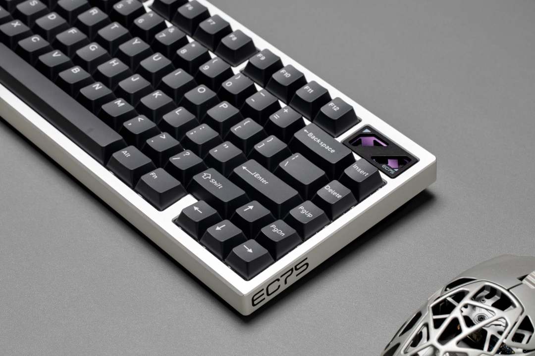 一周落地16款磁轴新品:ROG 三连发、联想官方下场,双11 的 EV63 该锁单还是该等?