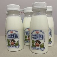要想吸收好，还得A2鲜奶，高钙助力孩子成长。
