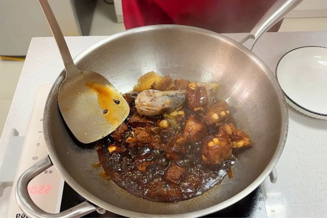 盐看菜、蚝油临出锅才放:全网吵翻的下锅顺序,先照自家灶台再抄