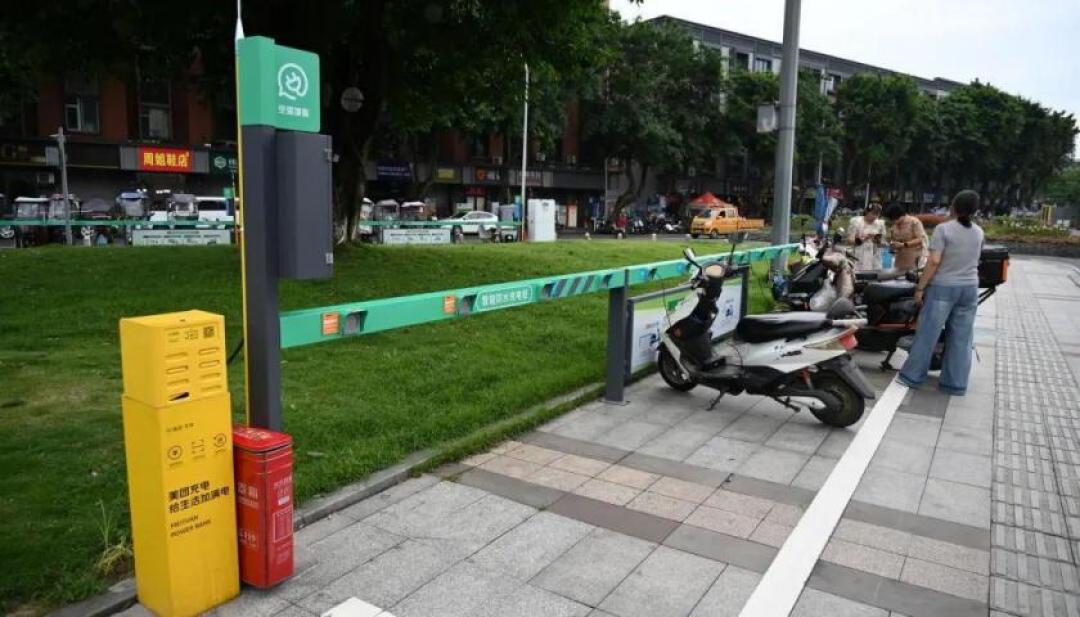 限速15变20、头盔管到后座:道交法大修,骑电动车的都该看看