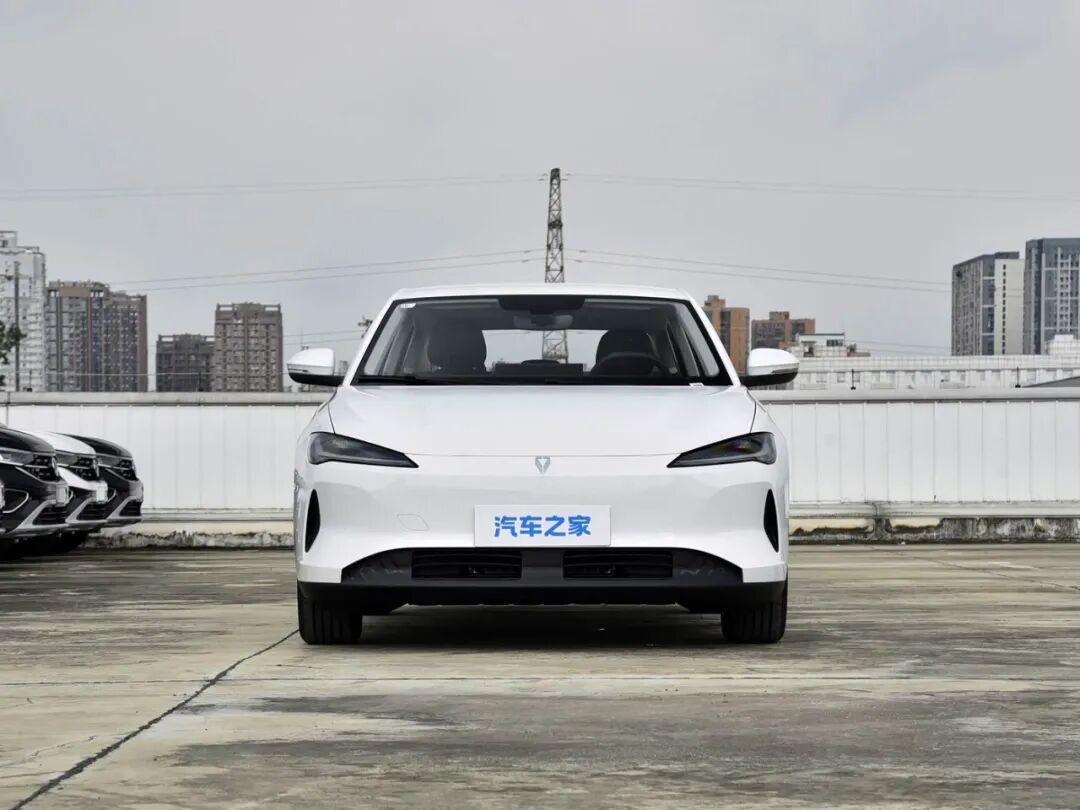 捷达M6刚卖5天，第三代秦PLUS就带着7.69万来了：8万预算买车，先把这5个数字对清楚