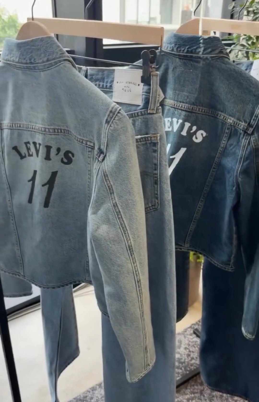 Levi's × ROSÉ联名已到店，但