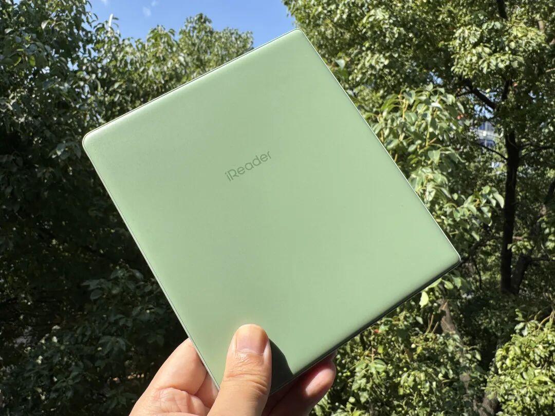 Kindle涨价、变平,转投党开始排队掌阅门口:双11付尾款前,先过这三道门