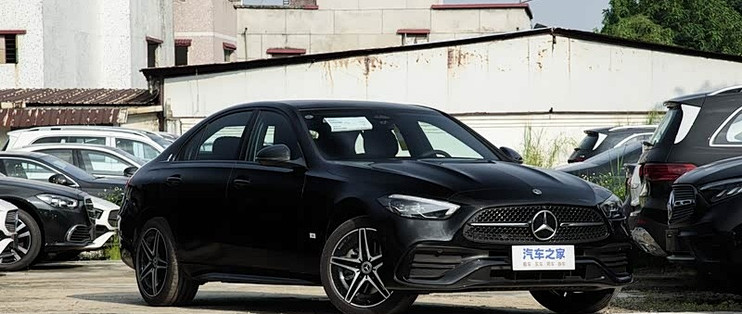 奔驰C260L舒适家用定位高端