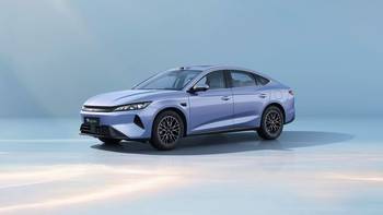 7.69 万元起，第三代秦 PLUS DM-i 上市，内饰颜值大提升！