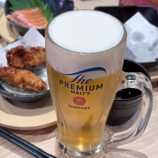 17元/杯、一桶难求，三得利生啤这个秋天占领了本土酒馆