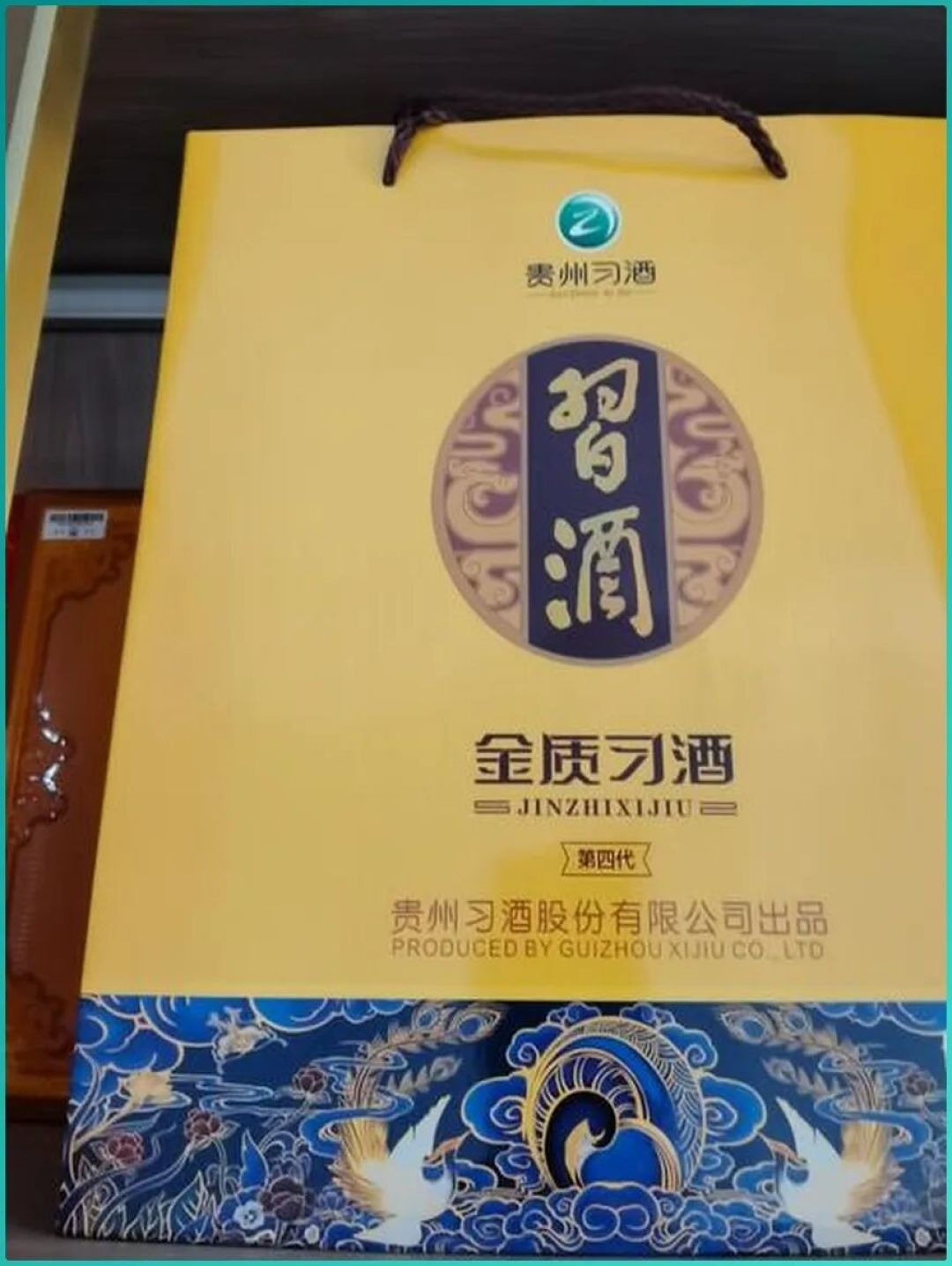 酱香横评：为啥贵酱甜、川酱酸？6瓶说清