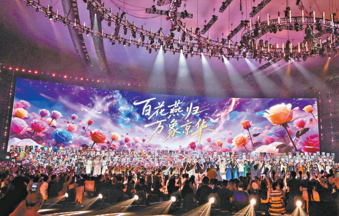 哪吒获奖没人起立,惊蛰获奖全体起立?这瓜掰开三大奖才看得懂
