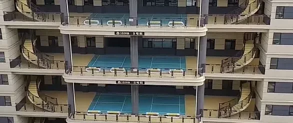 万万没想到“第四代宅”的公共平台，大到可以用来“办酒席”了！