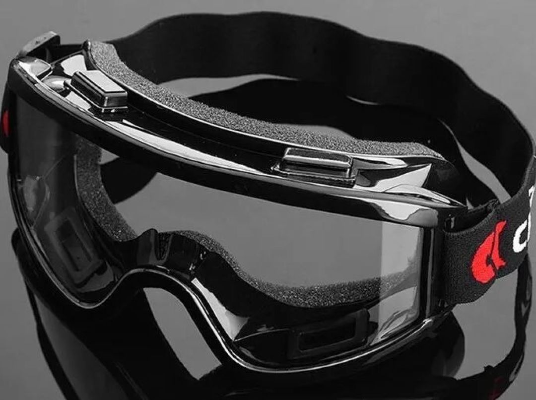 别被运动墨镜话术骗|UV400≠万事大吉