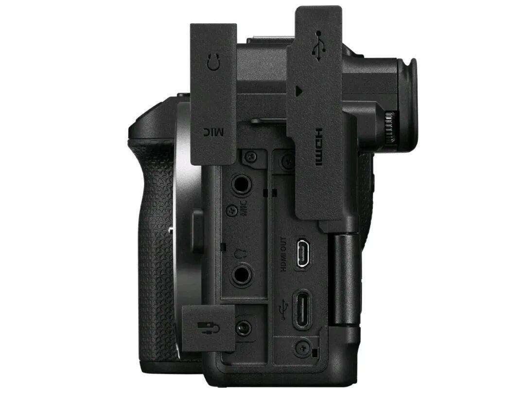 R8二代1秒售罄、Z5IIC已经7699:双11的9999全画幅,先把四张价签摆齐再选