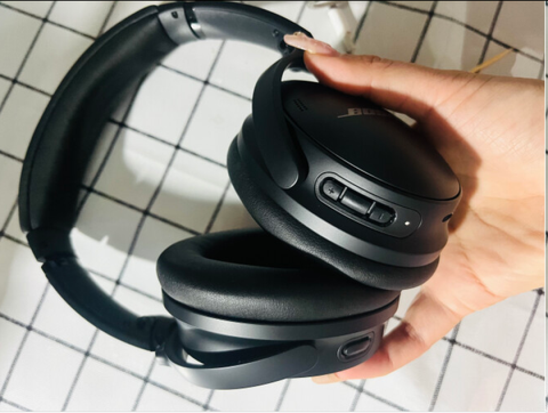 Bose QC45二代的