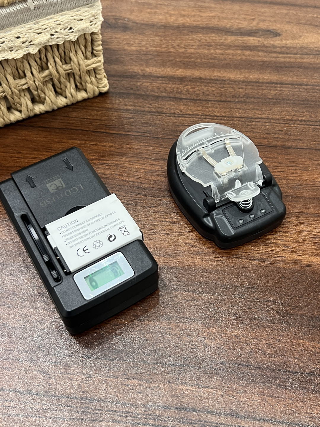 闲鱼捡回CCD别急着开箱庆祝：你插的那张卡、夹的那个充电器，可能才是真正烧钱的地方