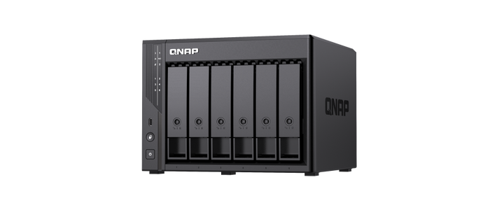 威联通Qu605闯进双11三千档：六盘位加16G内存，到底给谁准备的