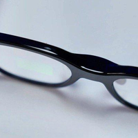 Rokid Glasses 2 上热搜：“不戴眼镜”的人为什么戴它出门？
