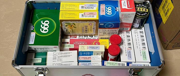 家庭药箱常备清单：这十样东西一定要有