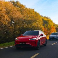 智驾比人开车安全8倍？先问跟谁比