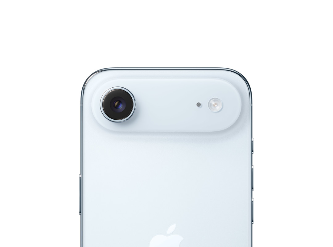 7999 没人要的 iPhone Air,4989 就是另一台手机了