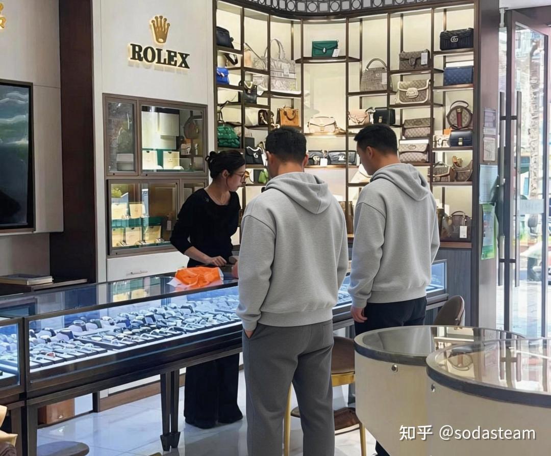 双11买K金首饰先折这3个数|10月26日18K回收价613元/克一带,克价、回收、钢印付尾款前核完