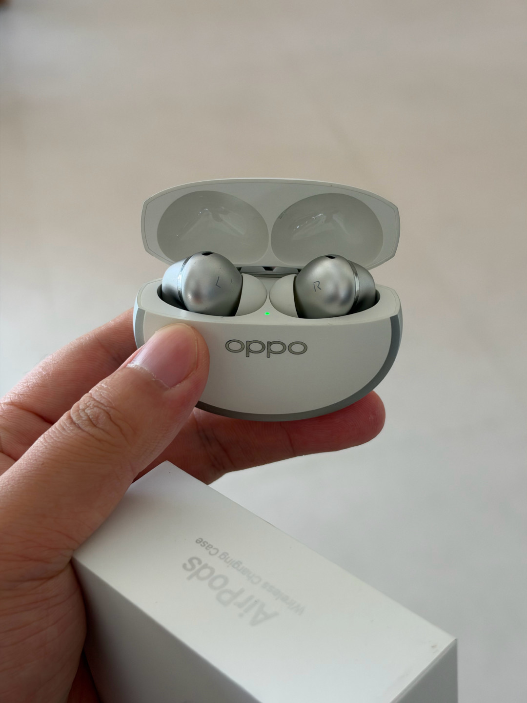 手机越卖越少，OPPO 的耳机却悄悄杀回全球前五：双11 买 Enco X4 前，先搞清你的手机能解锁几成功能