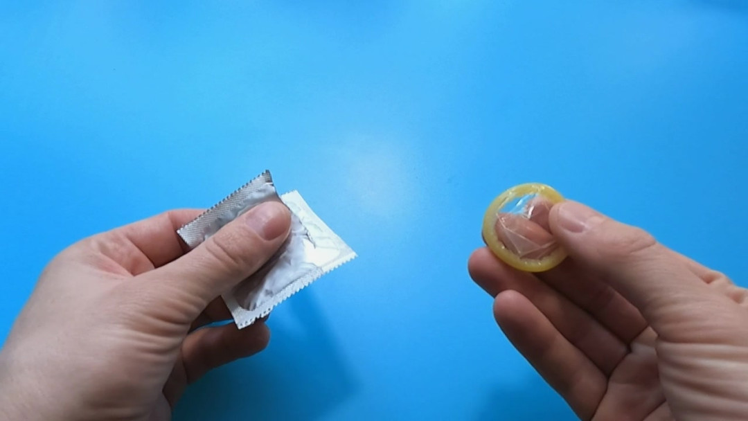 安全套别按“均码”买，52mm 适合谁，量一次就清楚