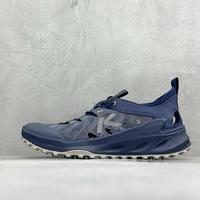 KEEN最火的那双，本来就不是给你爬山的