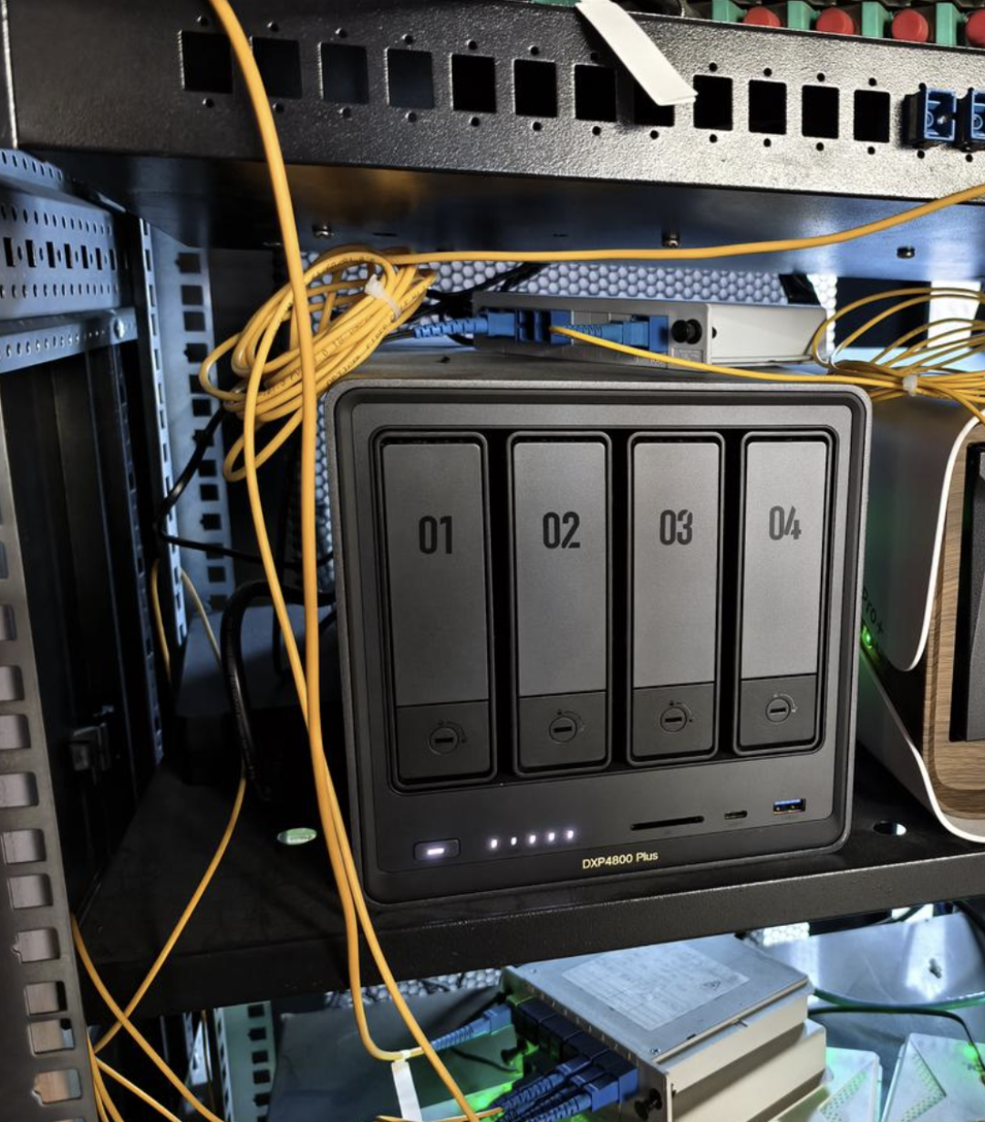 12TB 重建要 17 个小时:NAS 最危险的一天,是换盘那天