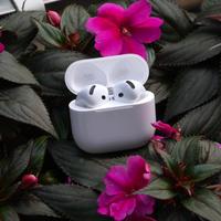 AirPods 5 的降噪封神和漏音劝退，其实是同一件事