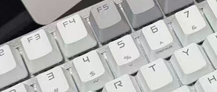 高配外设实测：键盘手感与鼠标精度